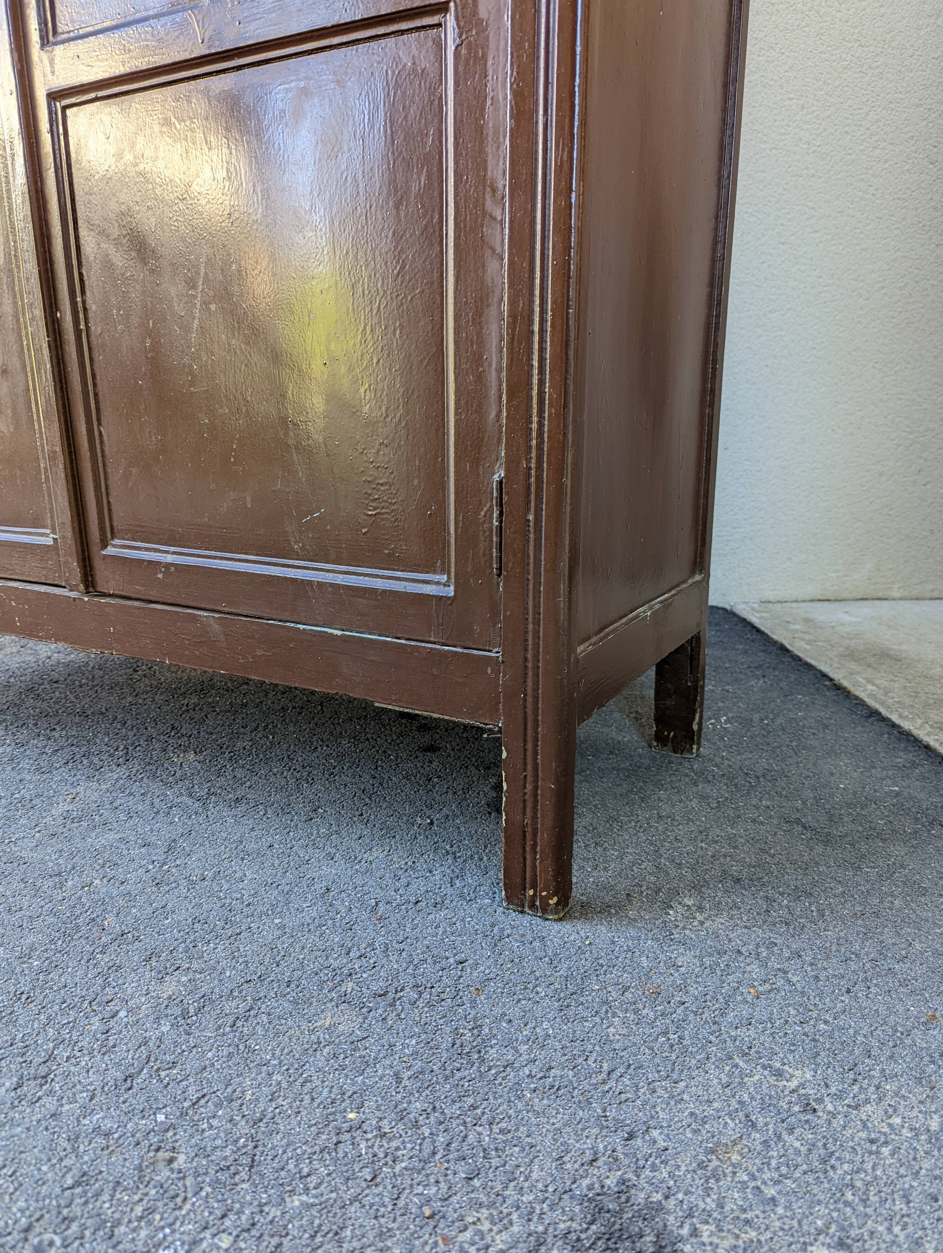 Vintage Parisian wardrobe