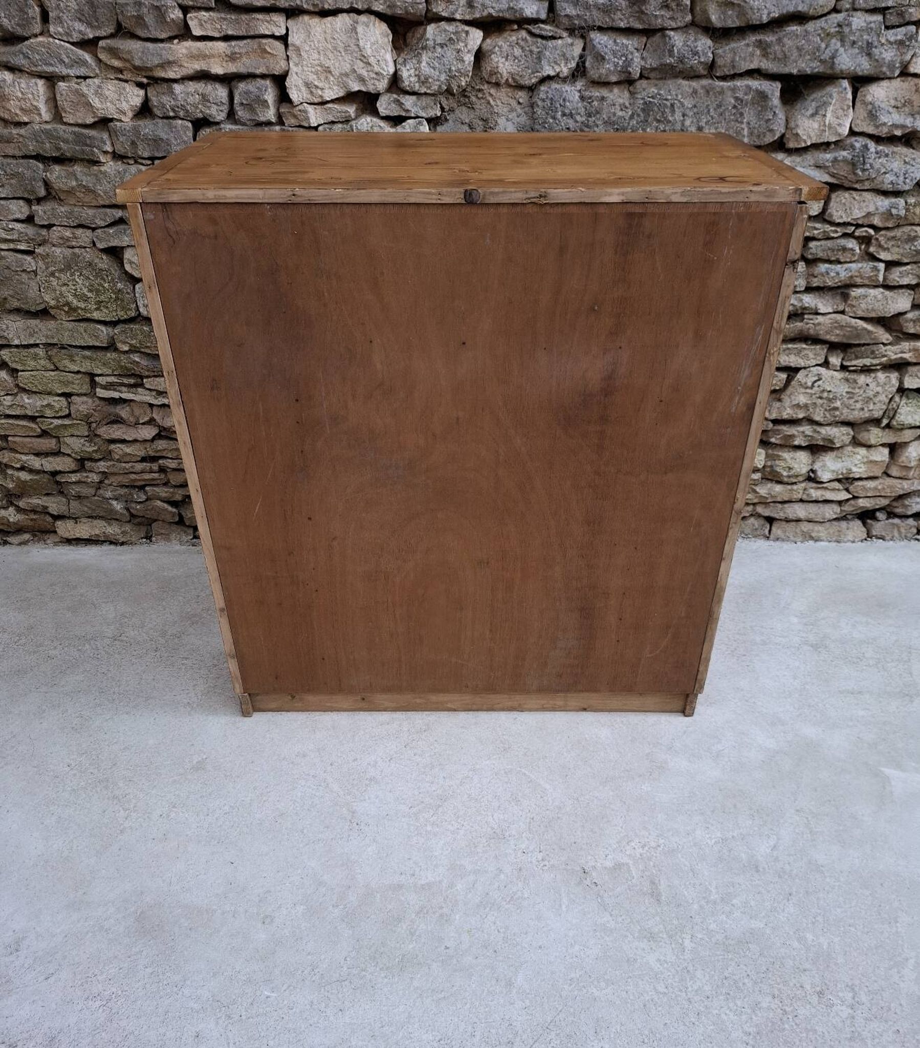 Meuble de métiers à 12 tiroirs