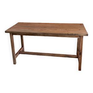 Table de ferme rénovée