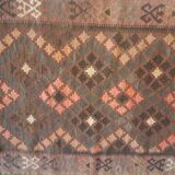 Vintage Anatolian kilim rug 170x96 cm made of natural wools.