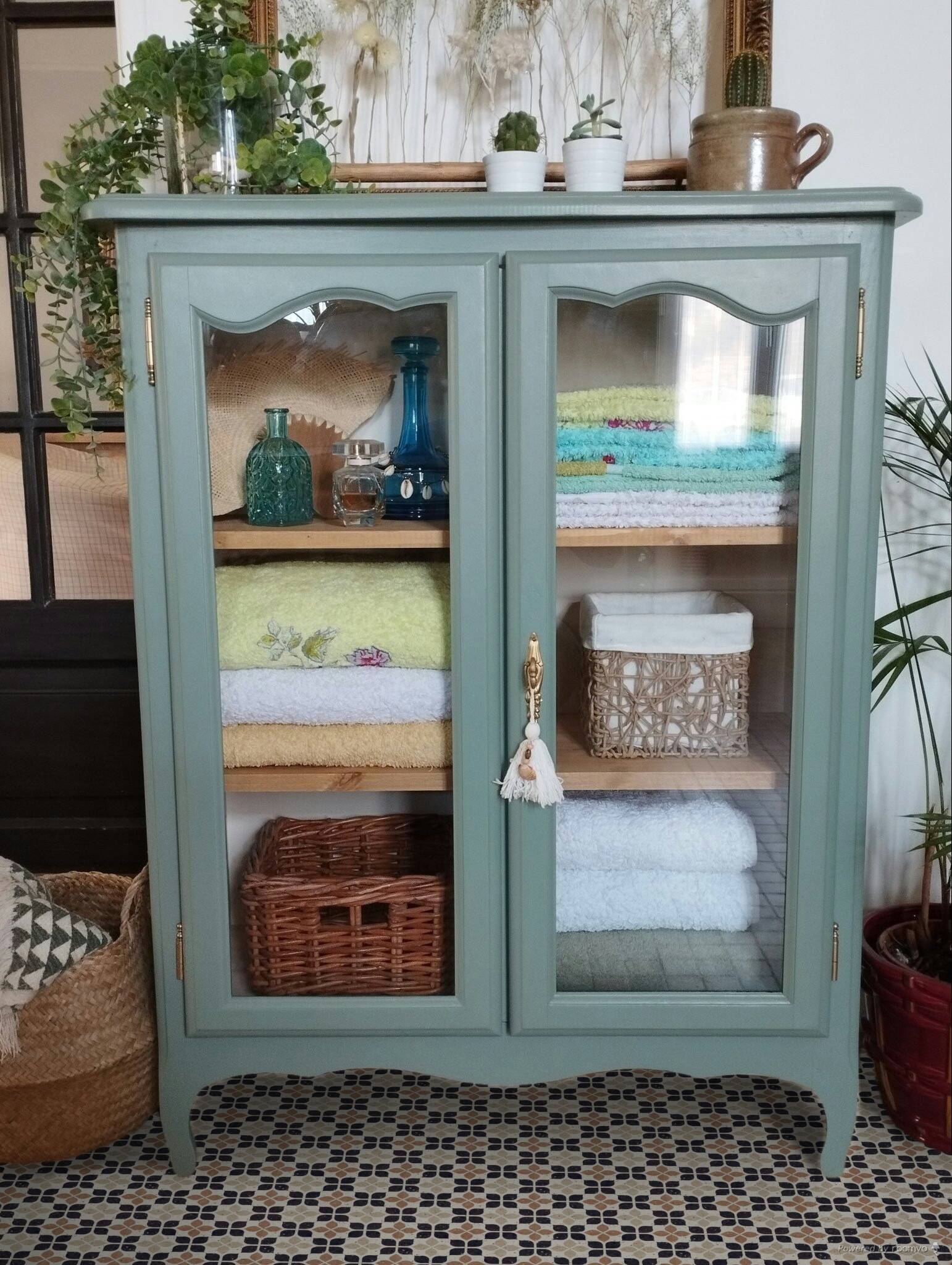 Vintage library display case