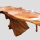 Table en bois naturel fabriquée à la main