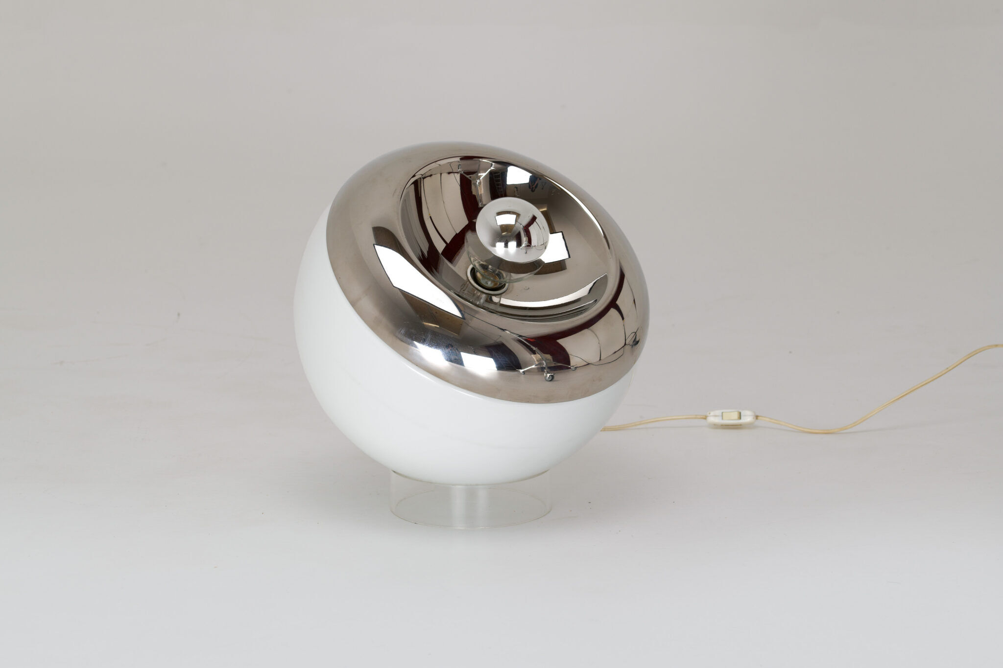 "Orbital" glass table lamp