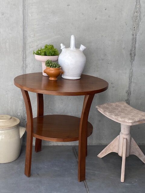 Round side table double top