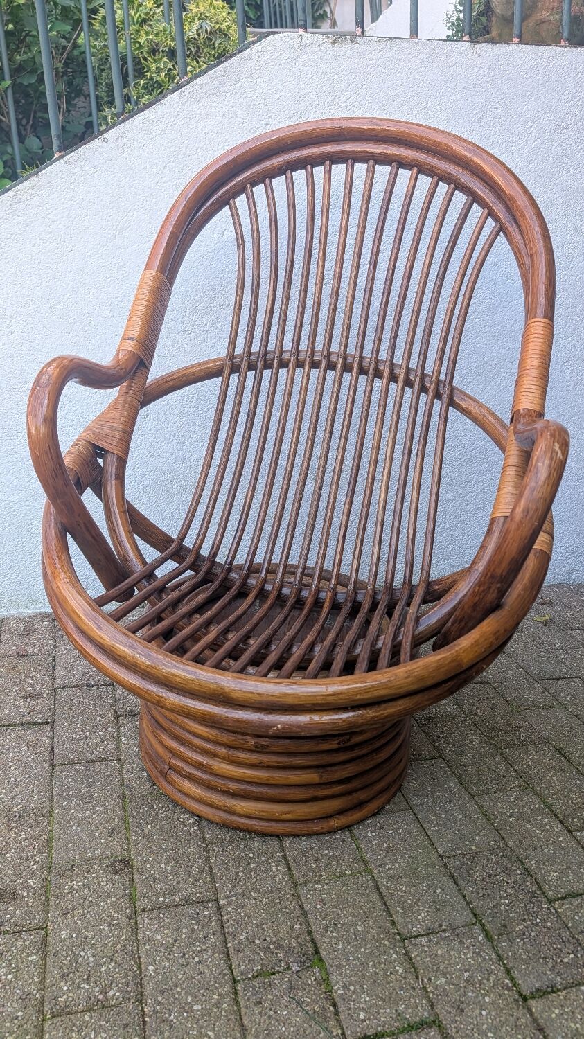 1970s spiral rattan lounge set