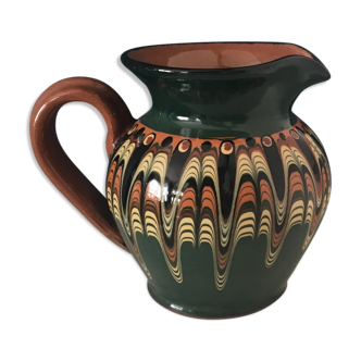 Horezu ceramic pitcher