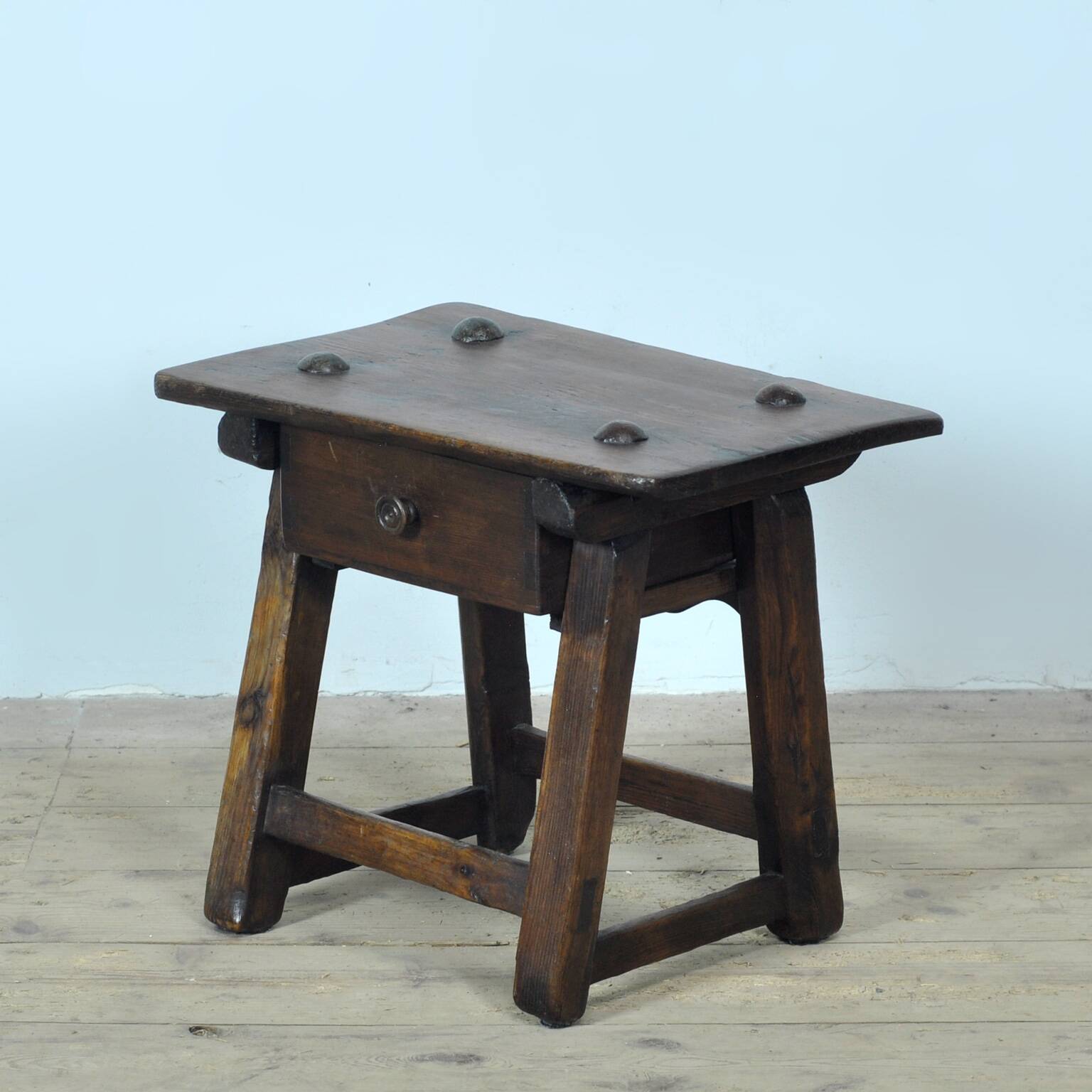 Small oak Spanish table, circa 1840