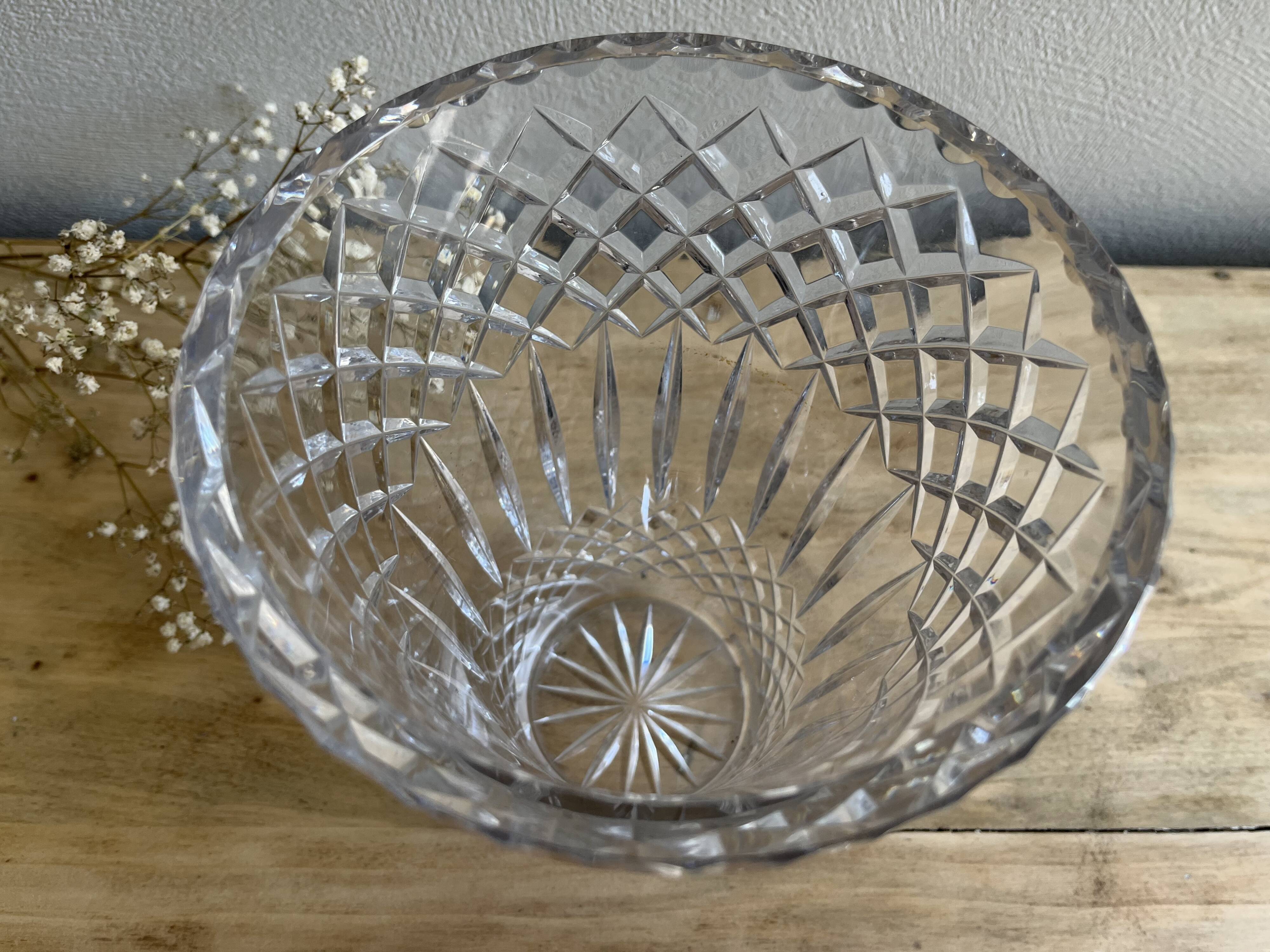 Chiseled crystal vase