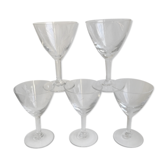 Lot de 5  verres à vin gravés modèle étoile années 50