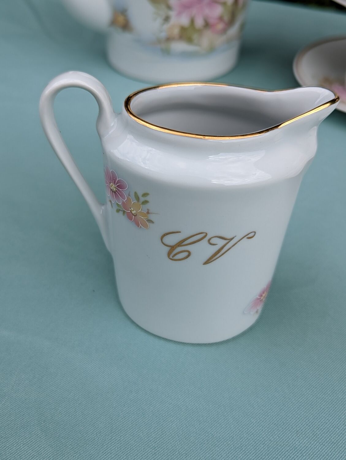 Service à café en porcelaine de Limoges