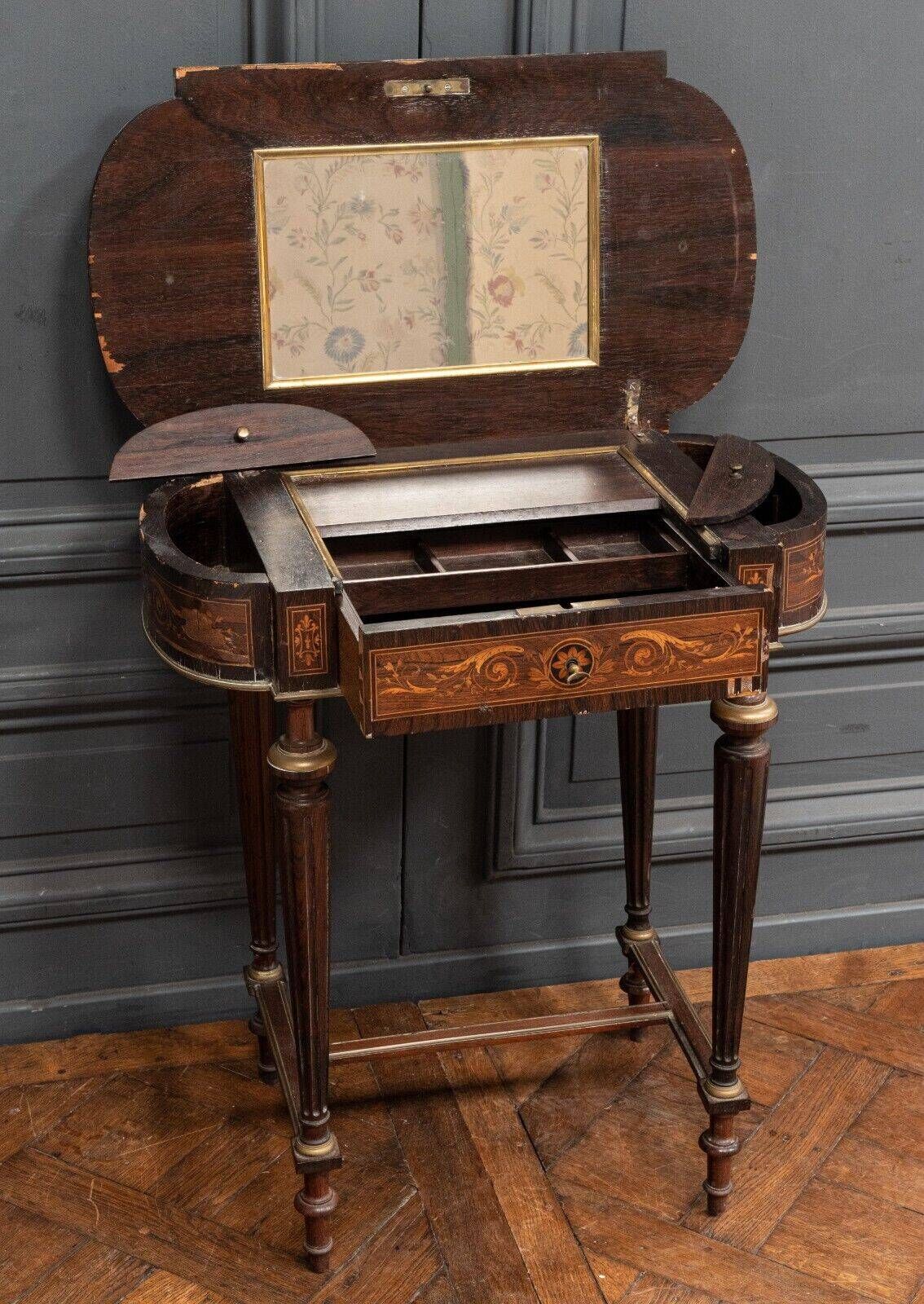 Napoleon III hairdresser worker marquetry 4 feet decorated with bronze
