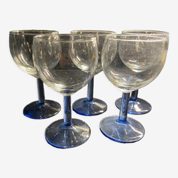 Set of 5 glasses with blue feet