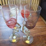 Lot de verres artisanaux , Palais du verre