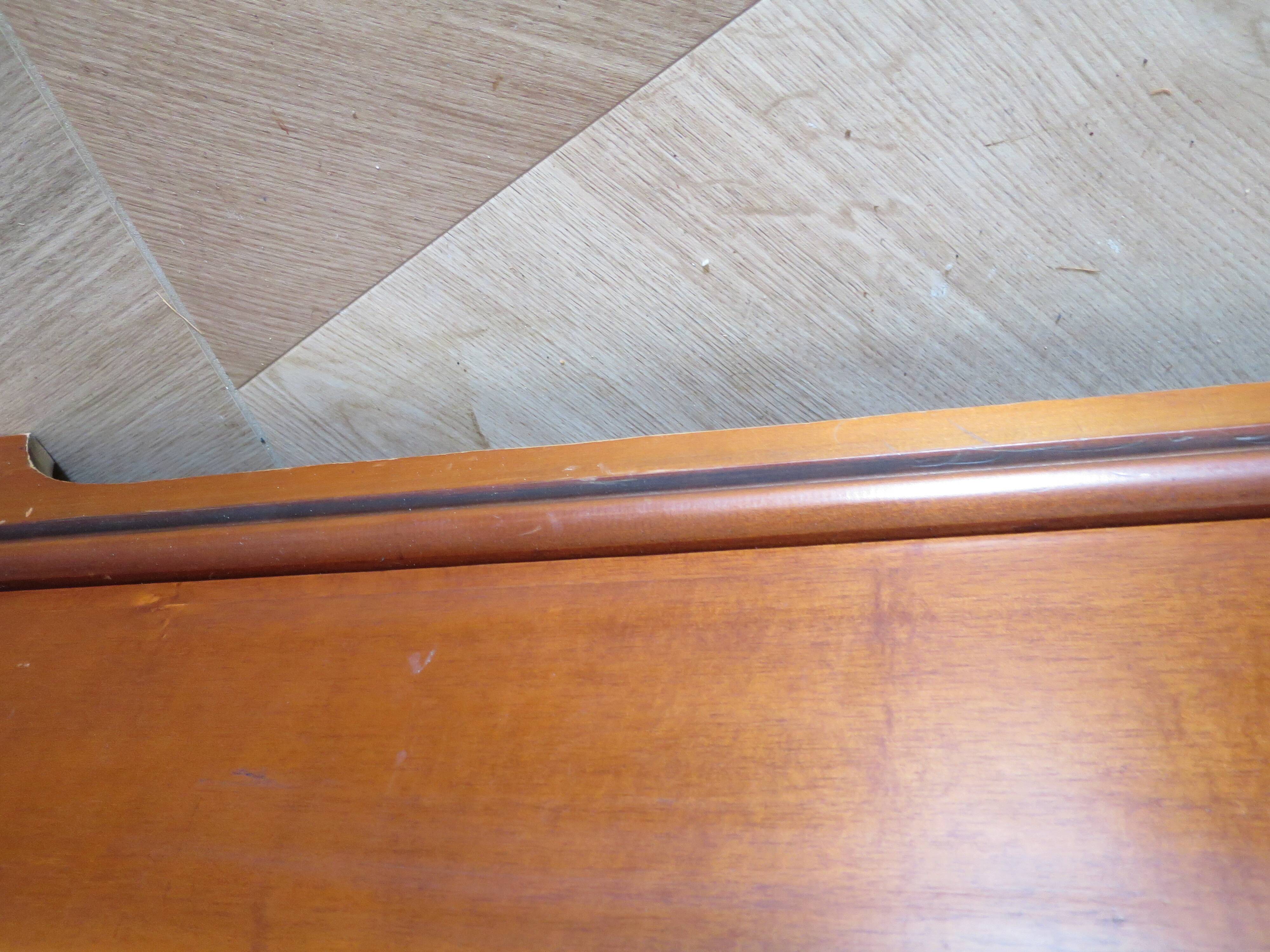 Louis Philippe style chest of drawers in cherry wood