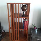 Bibliothèque tournante en bois