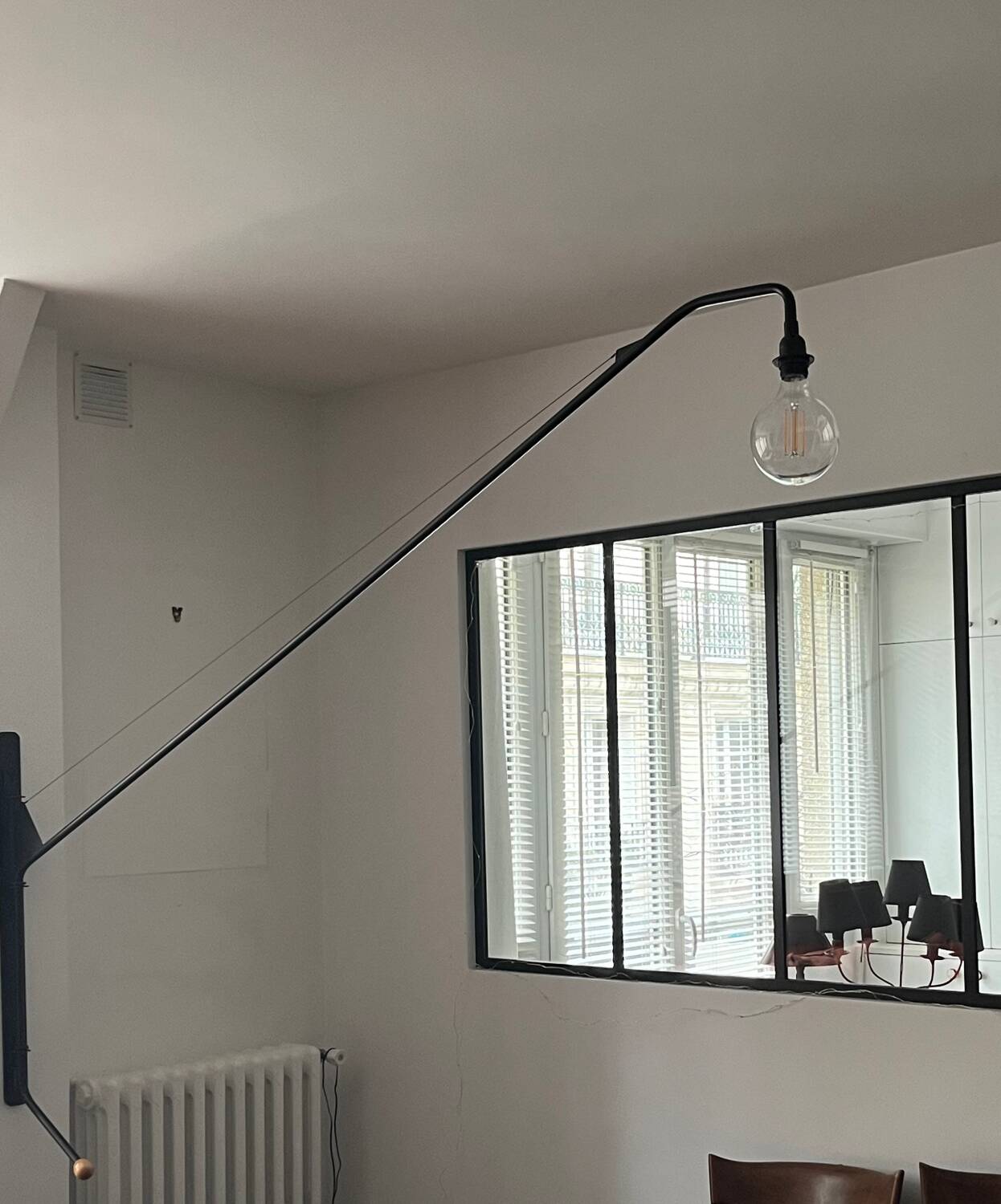 Lampe potence rééditions Vitra Jean Prouvé