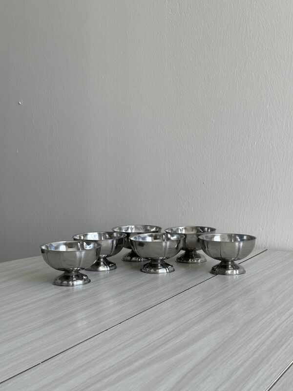 6 coupelles sur pied en inox style Letang Remy