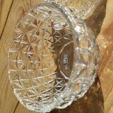 Cut crystal pineapple bonbonnière – Iconic decorative piece