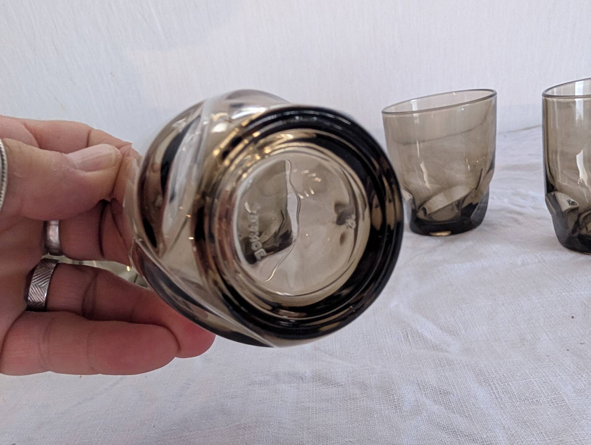 7 smoked glasses French design 1970s
