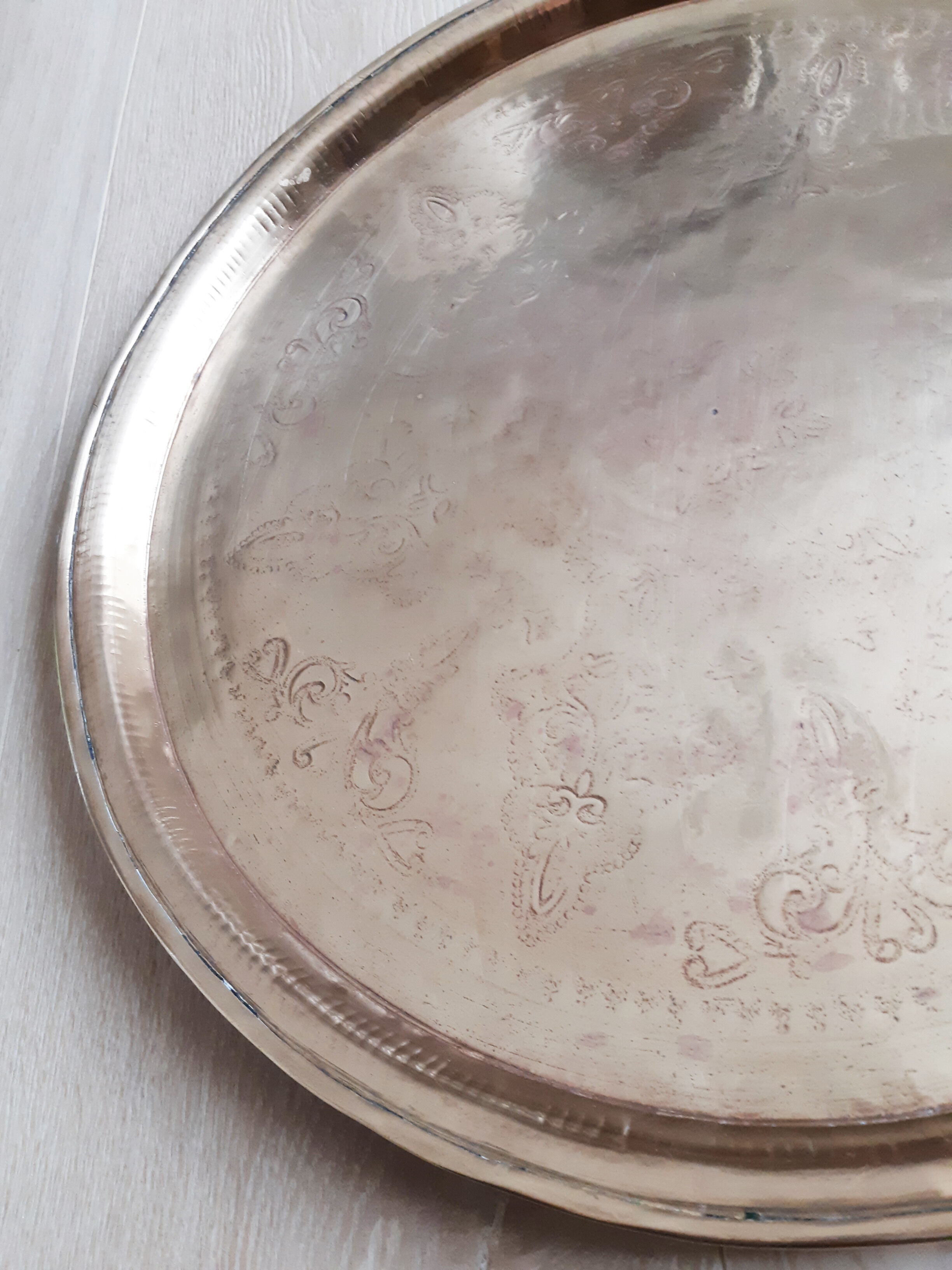 Round copper top ancient hammered, Moroccan, antique