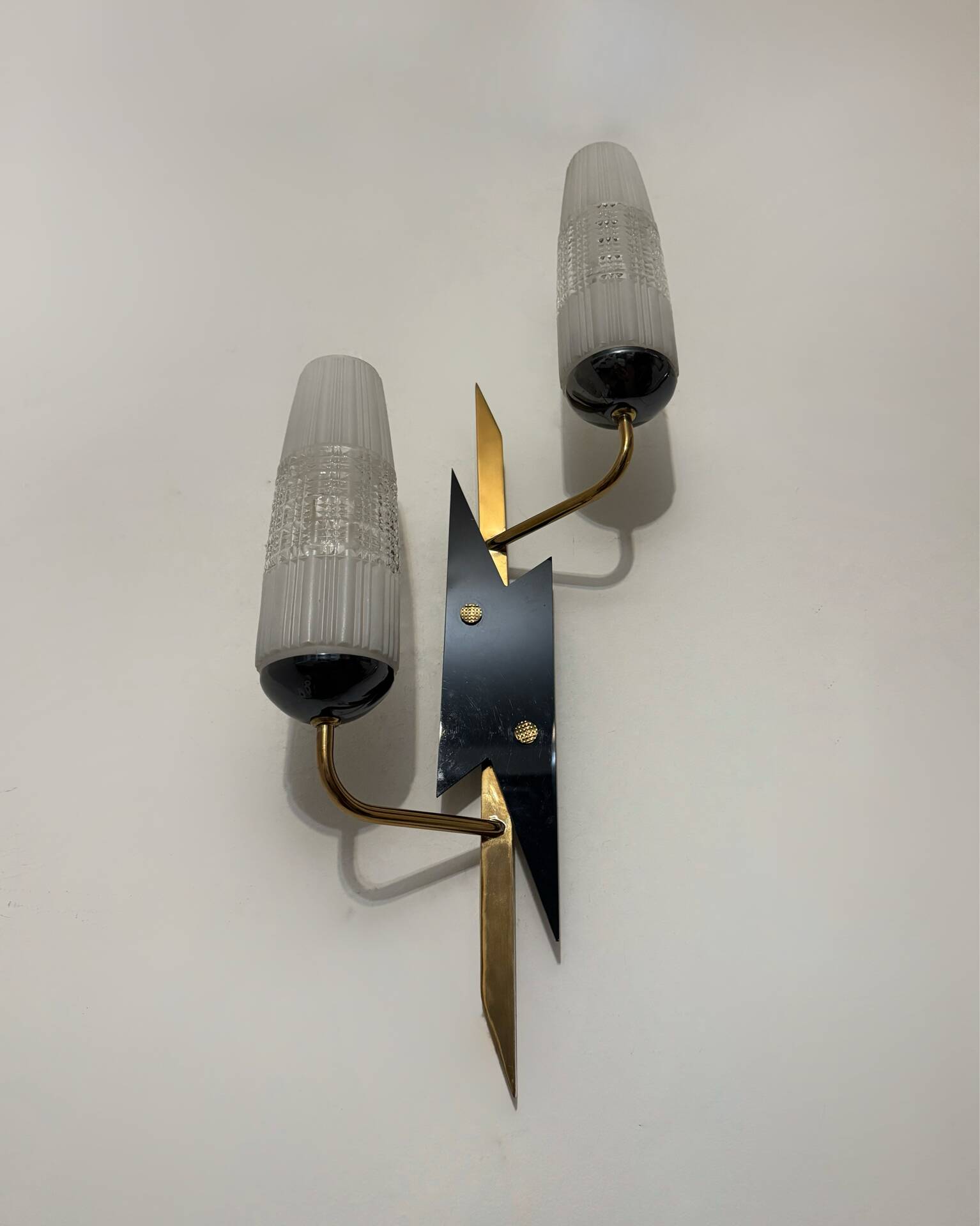 Appliques Arlus en laiton et Bakelite, années 60