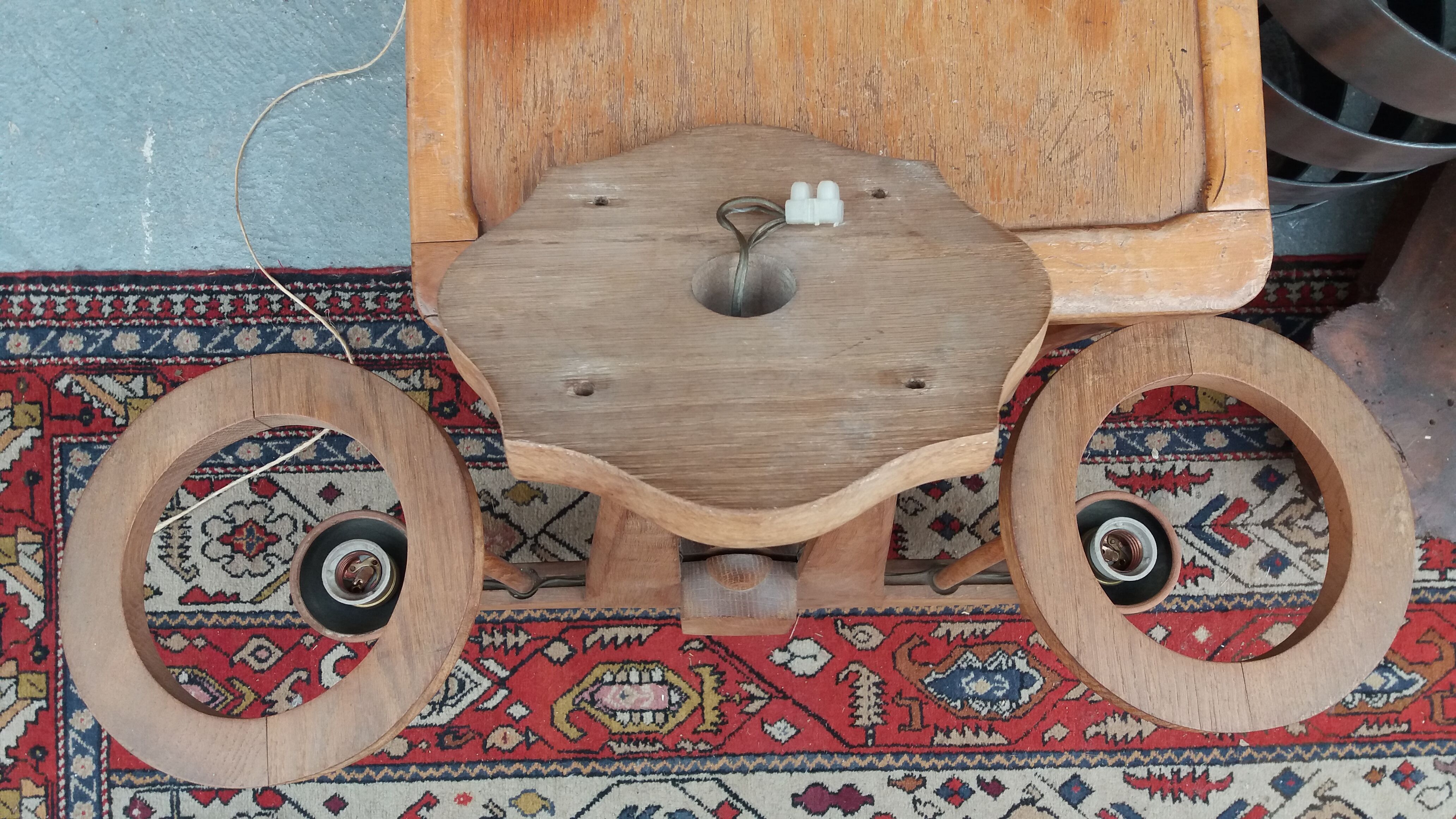 Guillerme and Chambron hanging