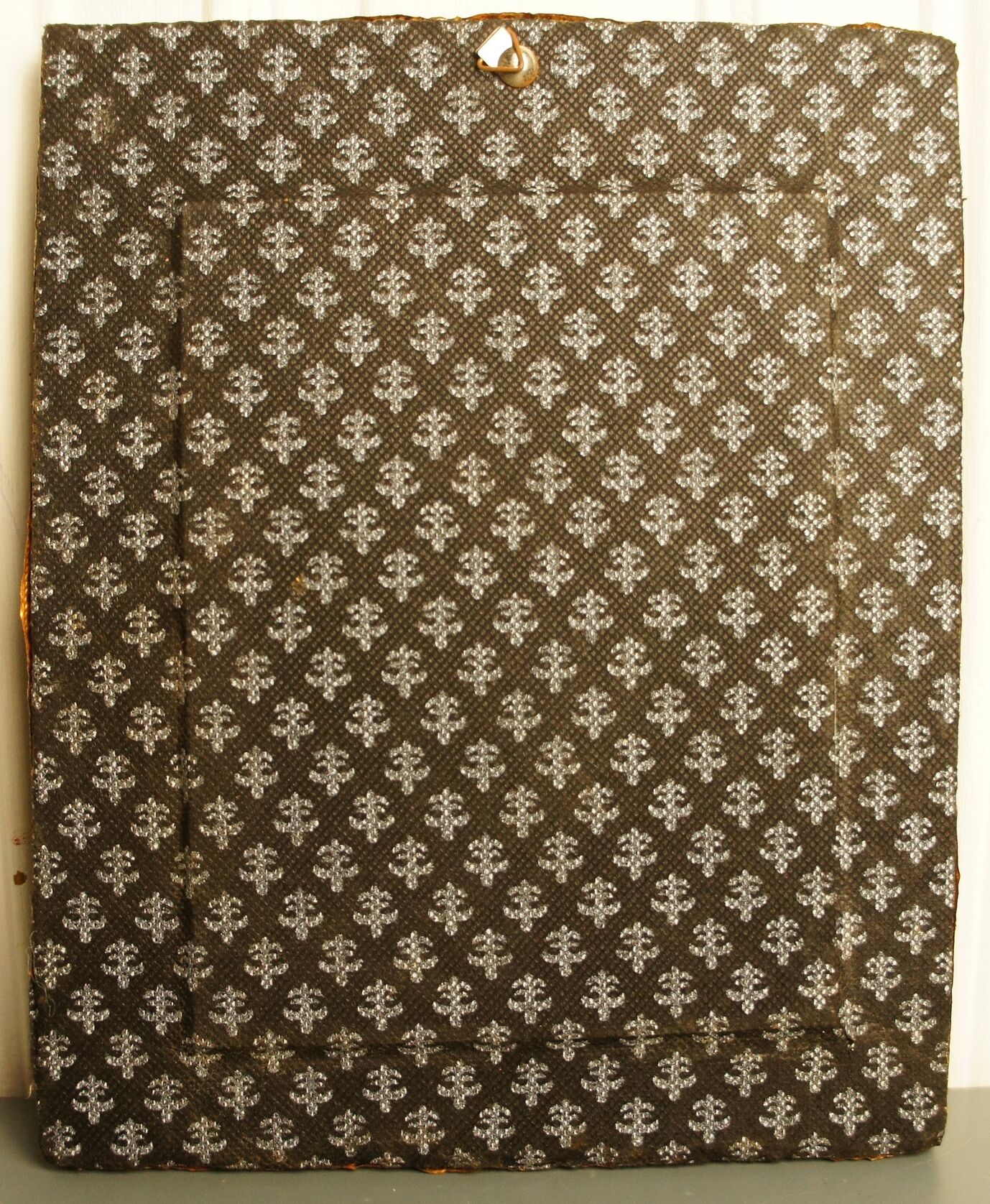 Mirror opening Berber metal, wood, bone and leather, circa 1980