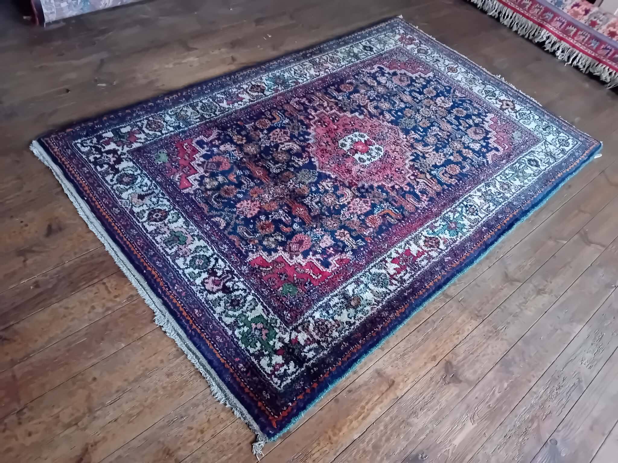 Handmade Persian carpet Mosul 202x132cm