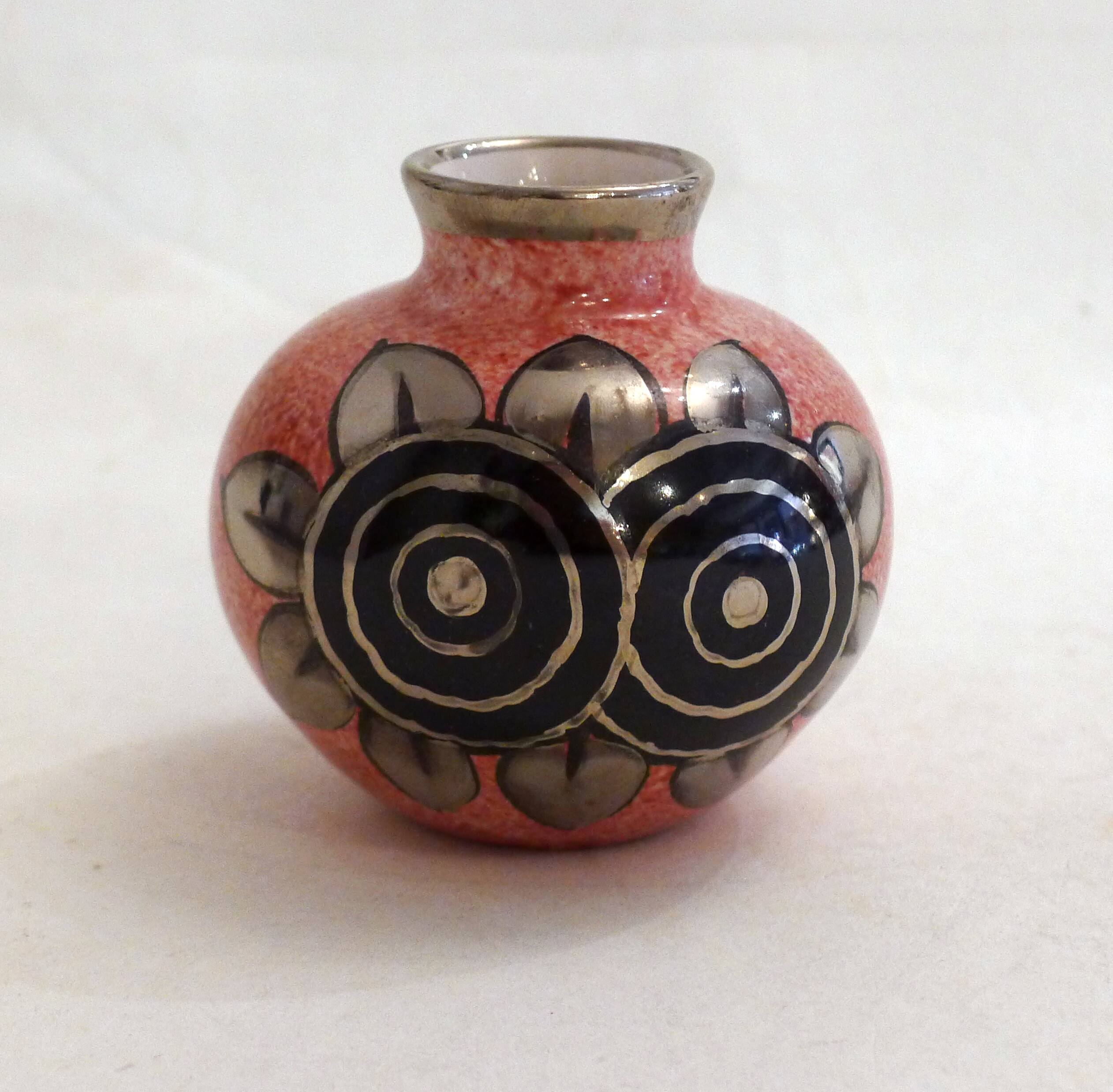 Small Art Deco round vase signed A. Renoleau, stylised floral decoration 1920s.