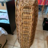 Baker's wicker basket
