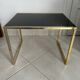 Table d’appoint doré