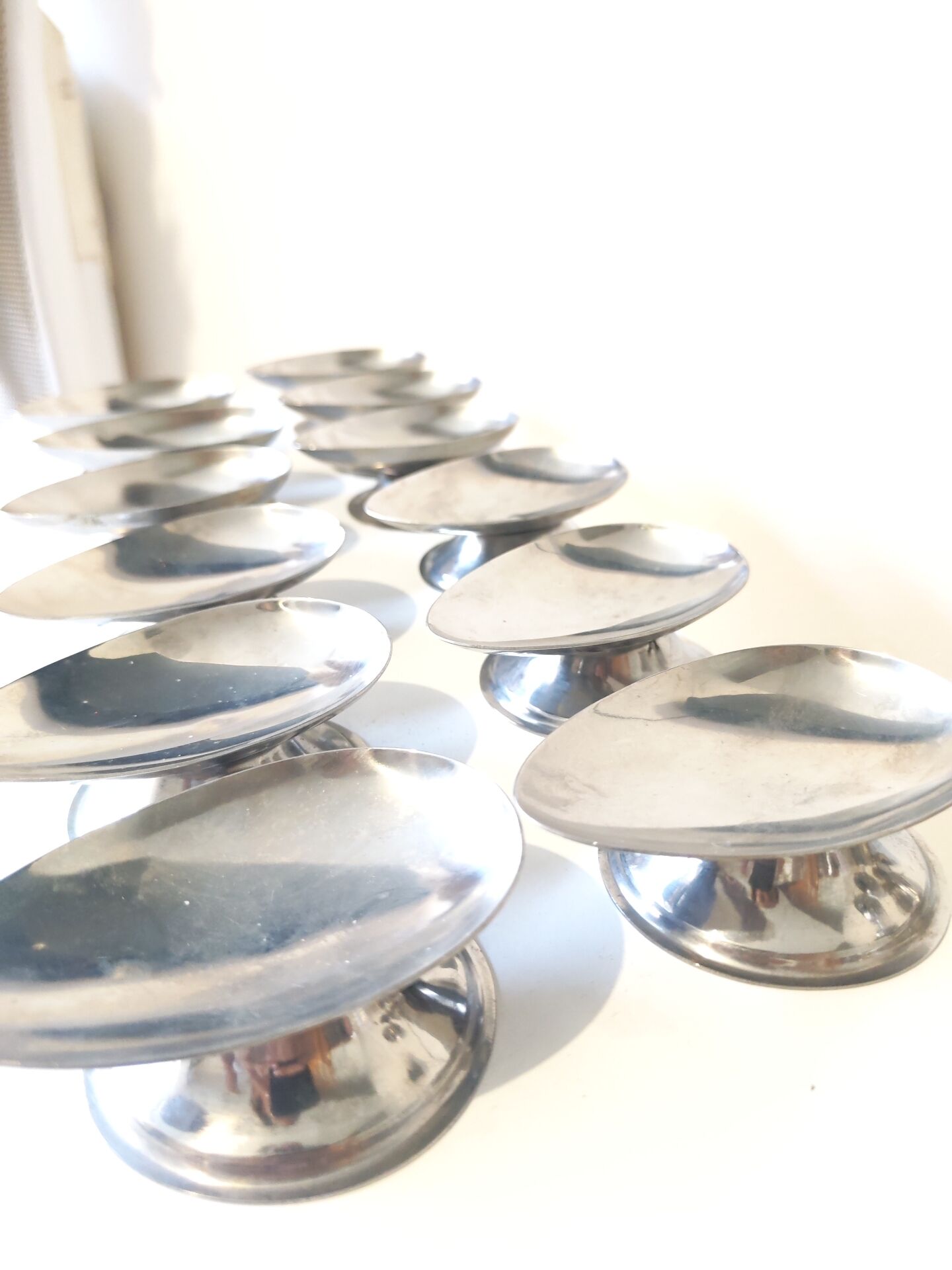 12 stainless steel chrome cups