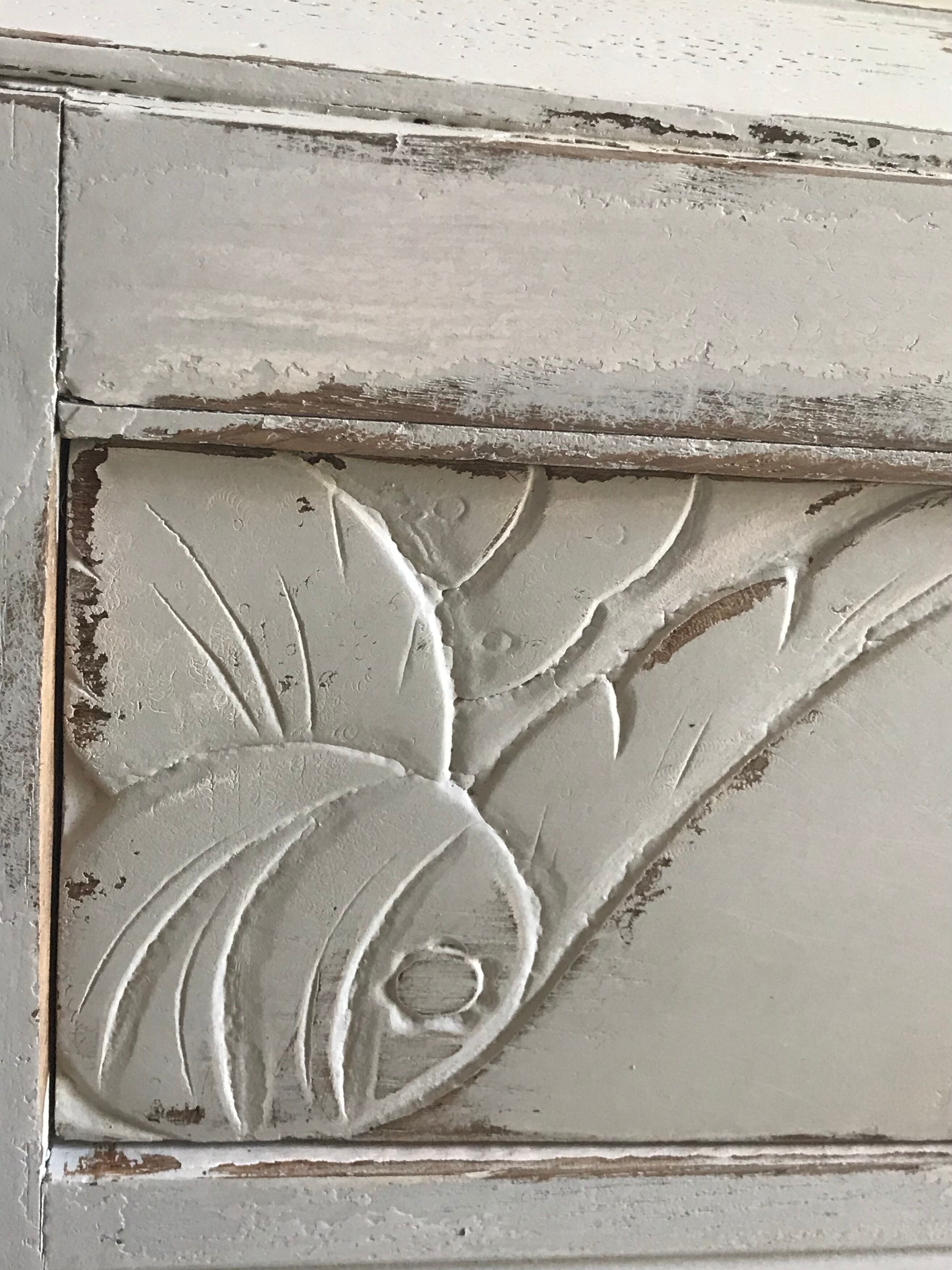 Art Deco chest of drawers