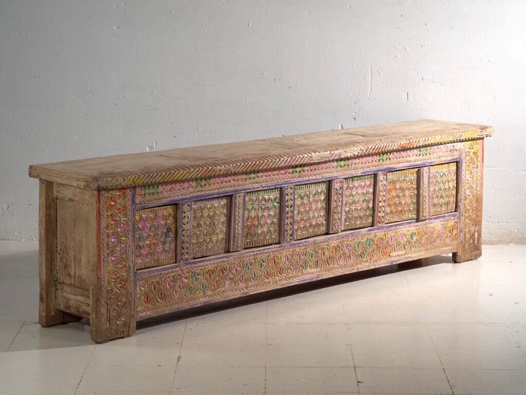 Antique polychrome carved low cabinet in pine – Xinjiang, circa 1900