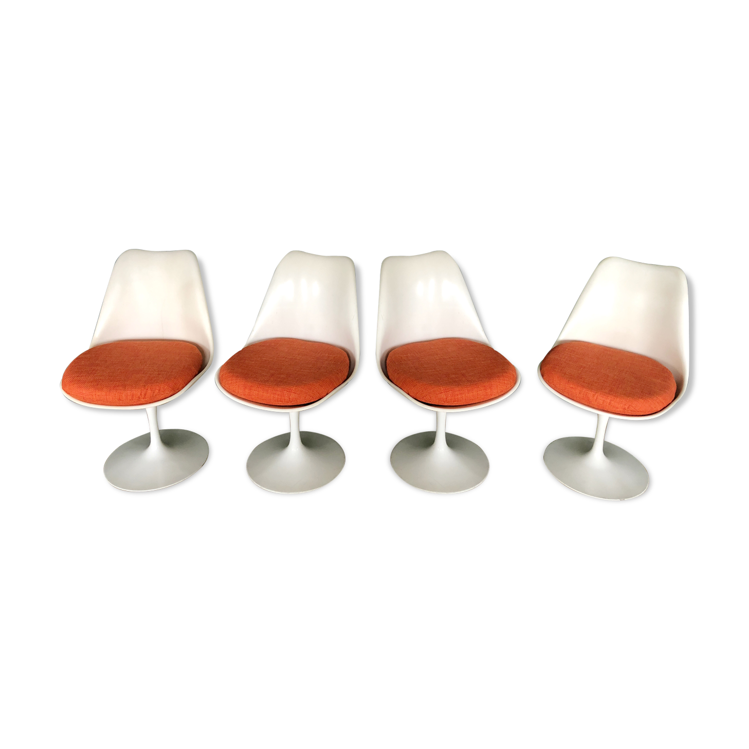 Series of 4 Tulip chairs by Eero Saarinen for Knoll