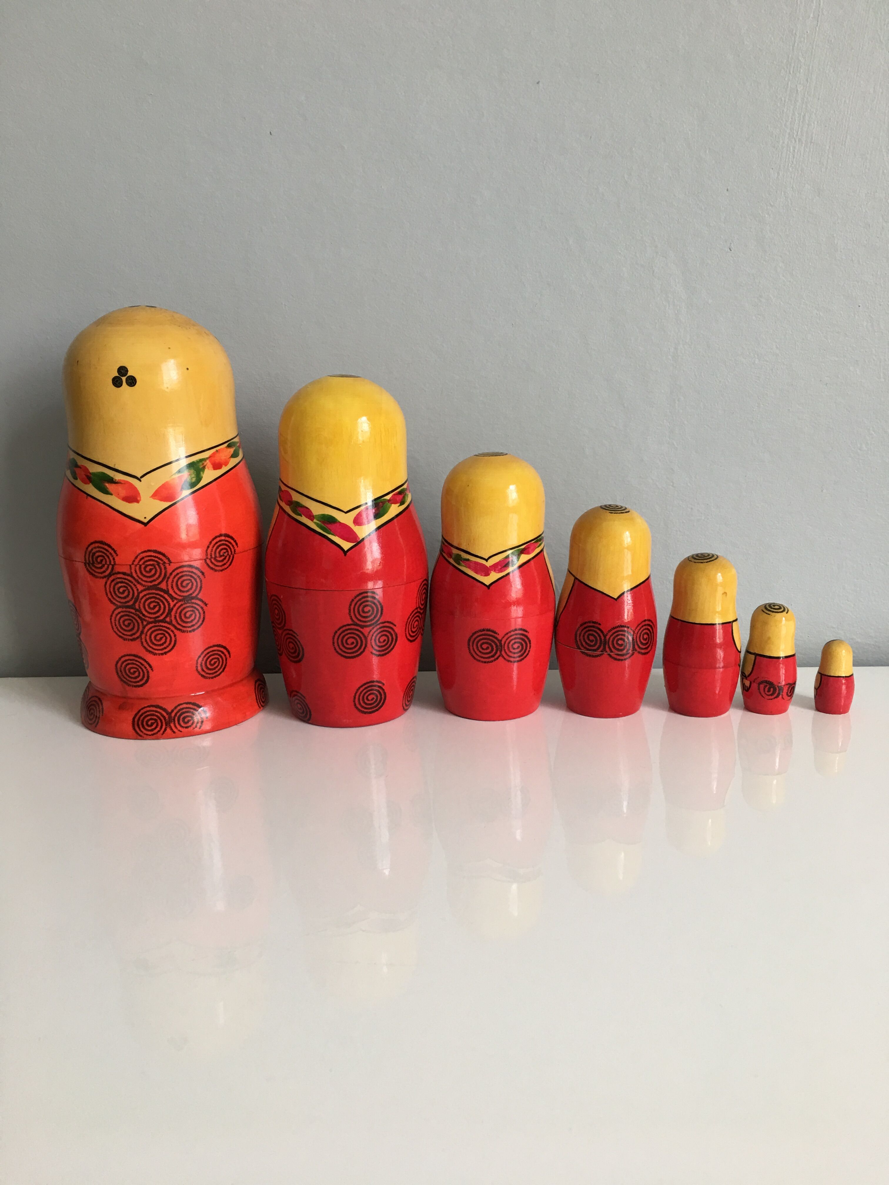 7 poupées russes Matriochka, vintage