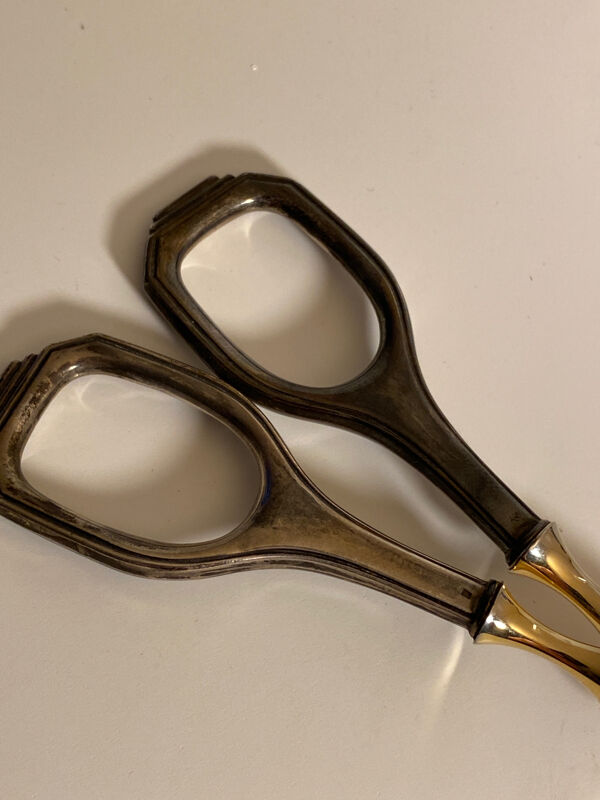 Pince macarons en argent