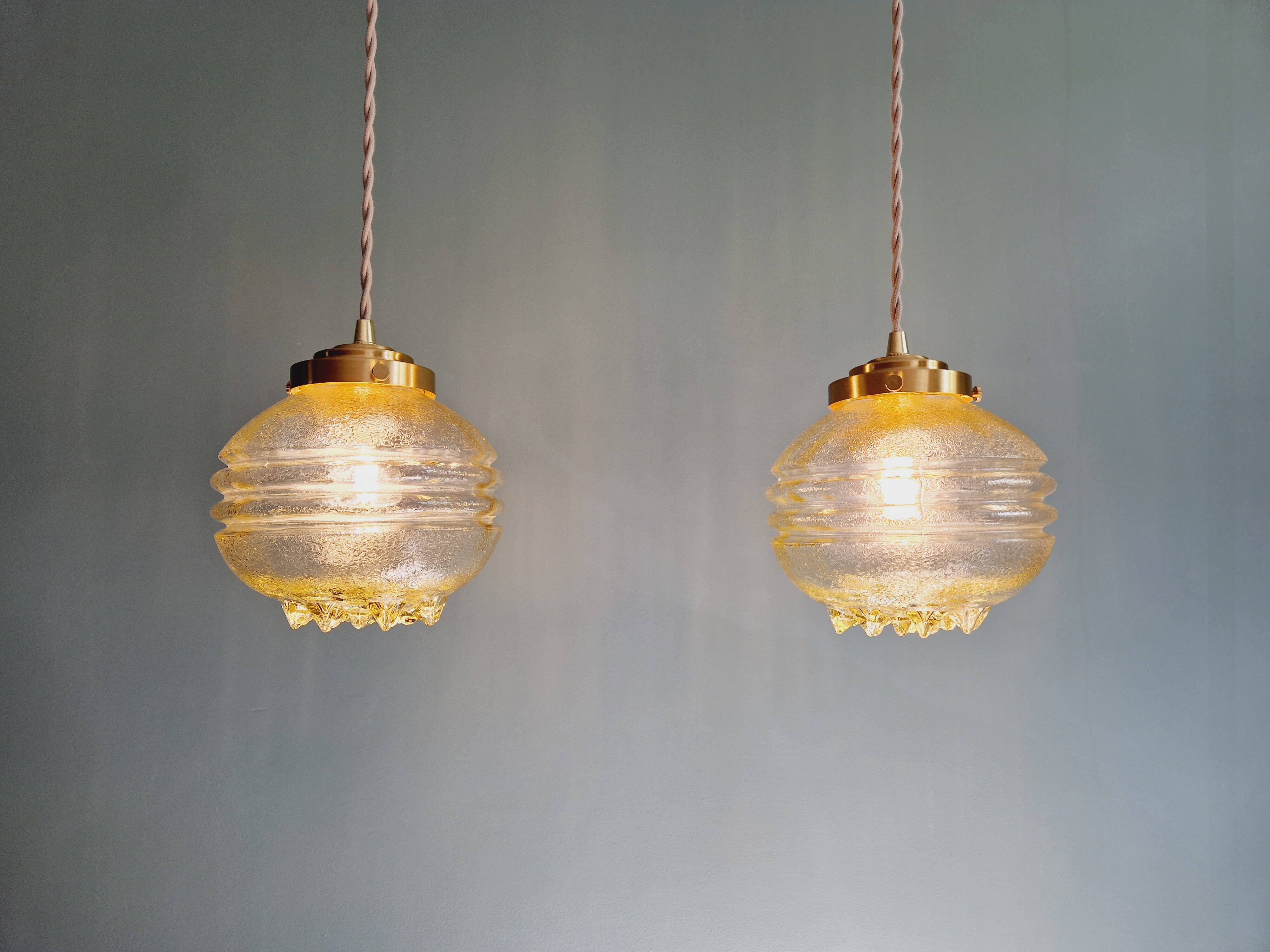 Pair of Space Age Pendant Lights in Yellow Clear Glass, 1960s-70s