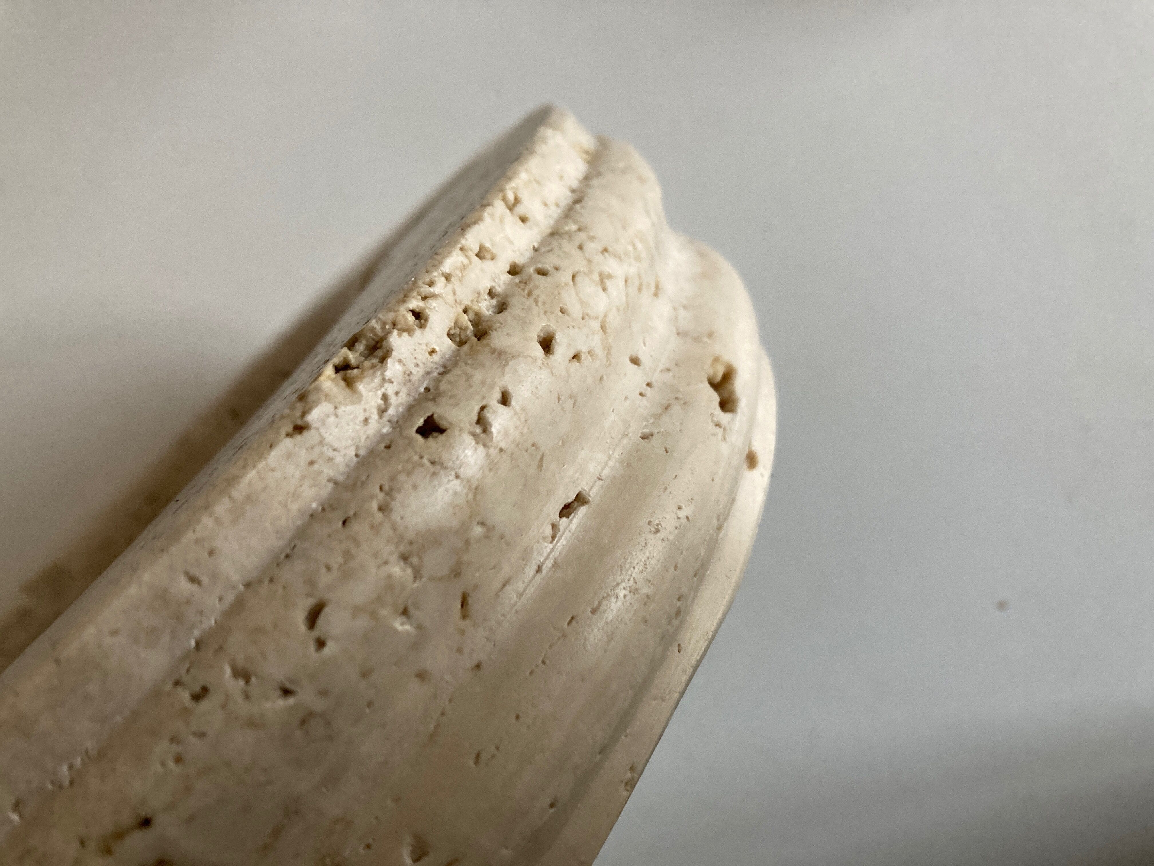 Travertine ashtray XXXL Italian neoclassical work 1970