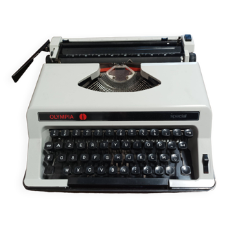 Machine à écrire Olympia Splendid Neuve