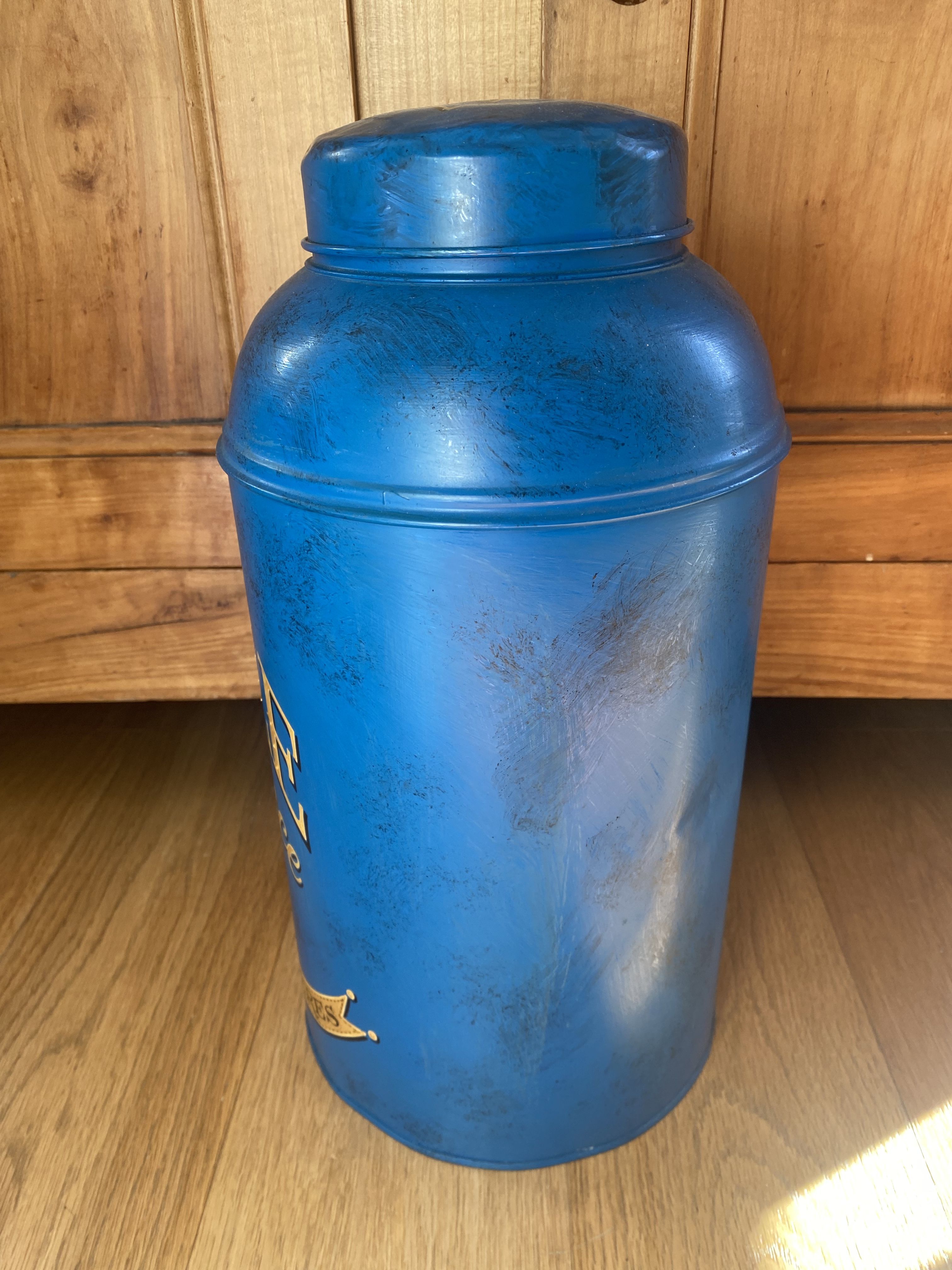Blue tea box hand painted ram aron, Wedding Brothers