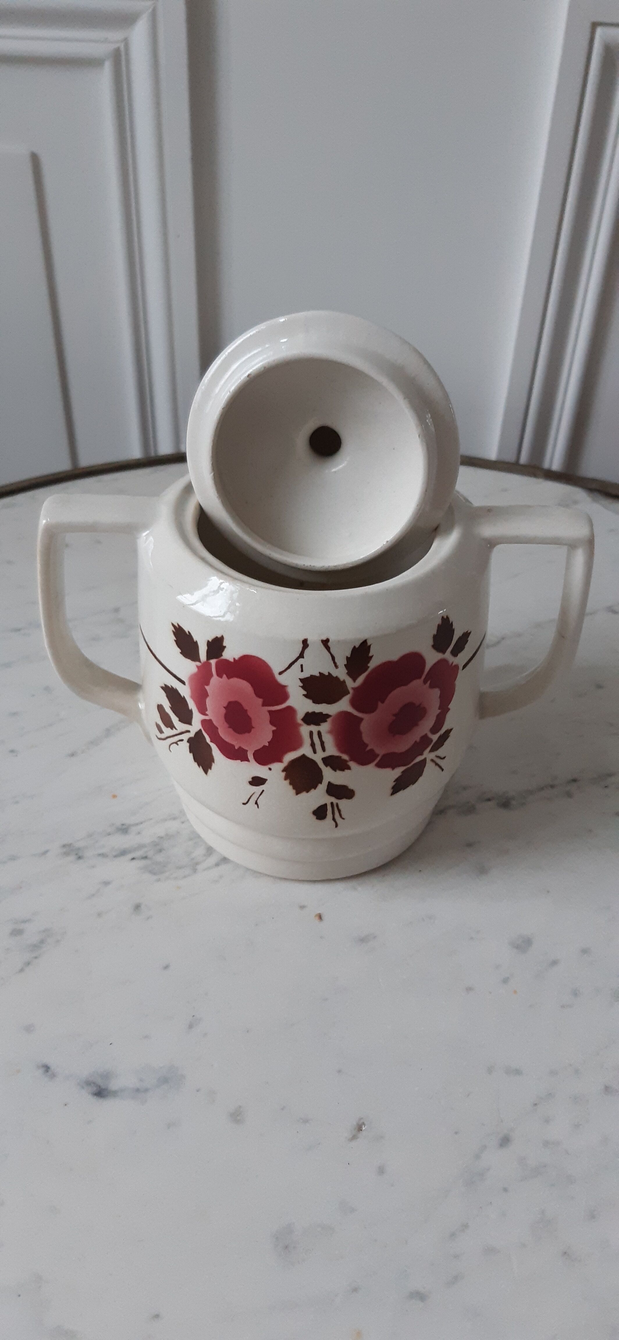 Sugar bowl small pot saint amand