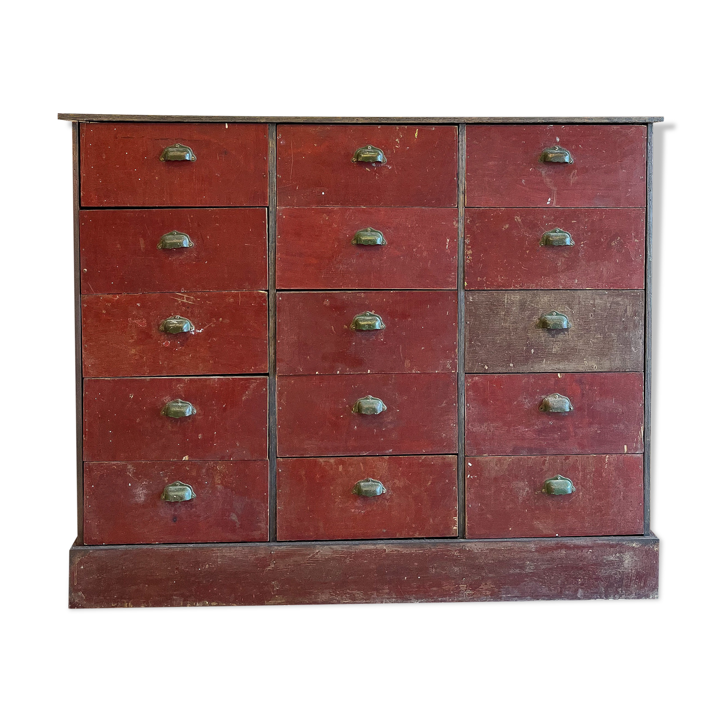 Workshop trade furniture patina red patina