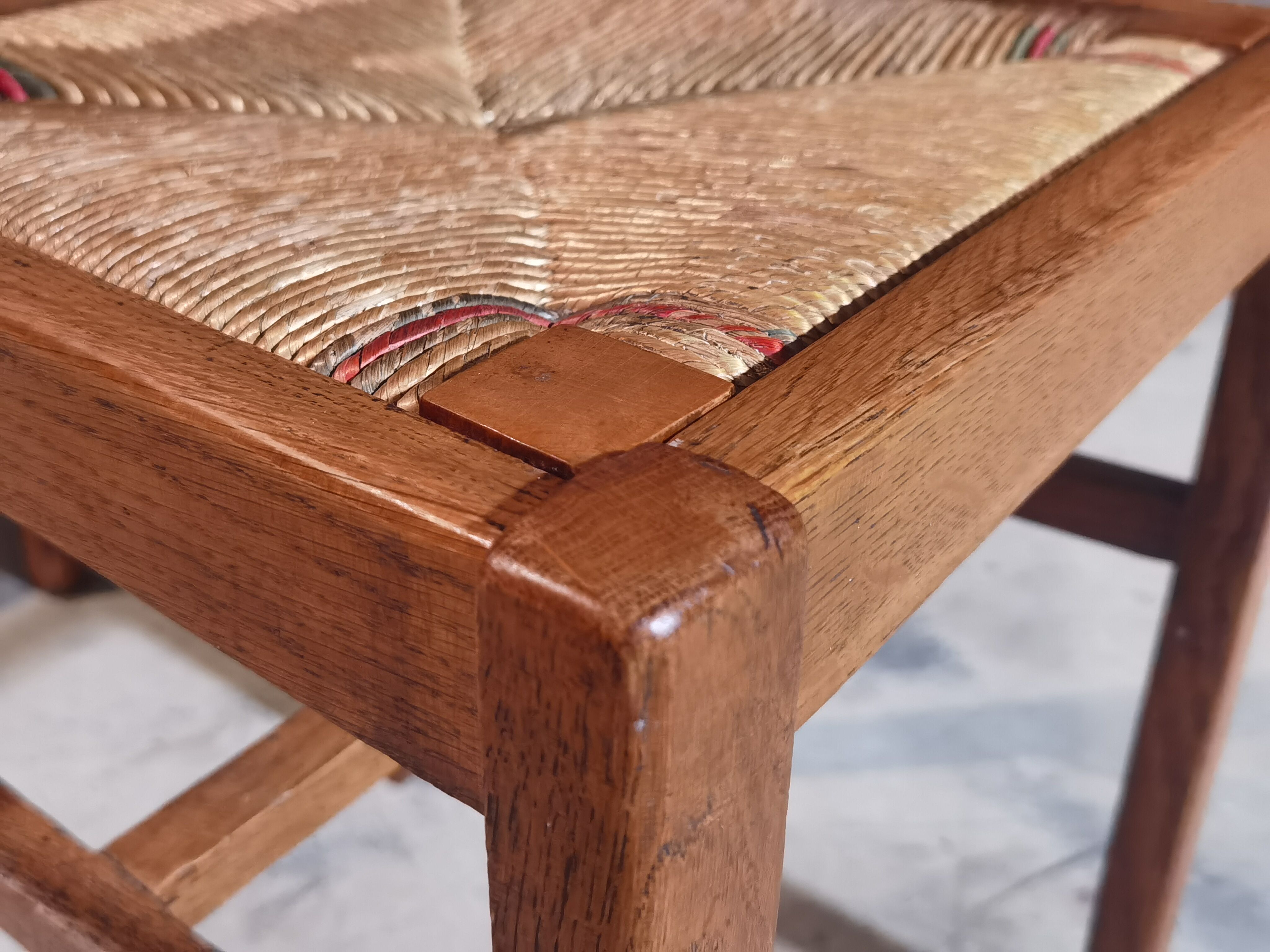 Lot de 8 chaises Reconstruction 1950 Chêne et paille