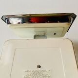 Stube - vintage household scale in white painted metal - force 10