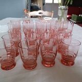 Art Deco glassware set in pink glass, 22 pieces
