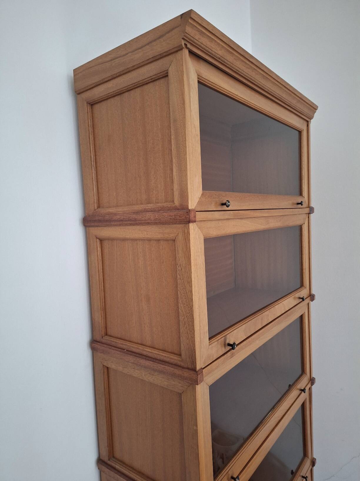 Globe-Wernicke stacking 'barrister's bookcase', USA 1920