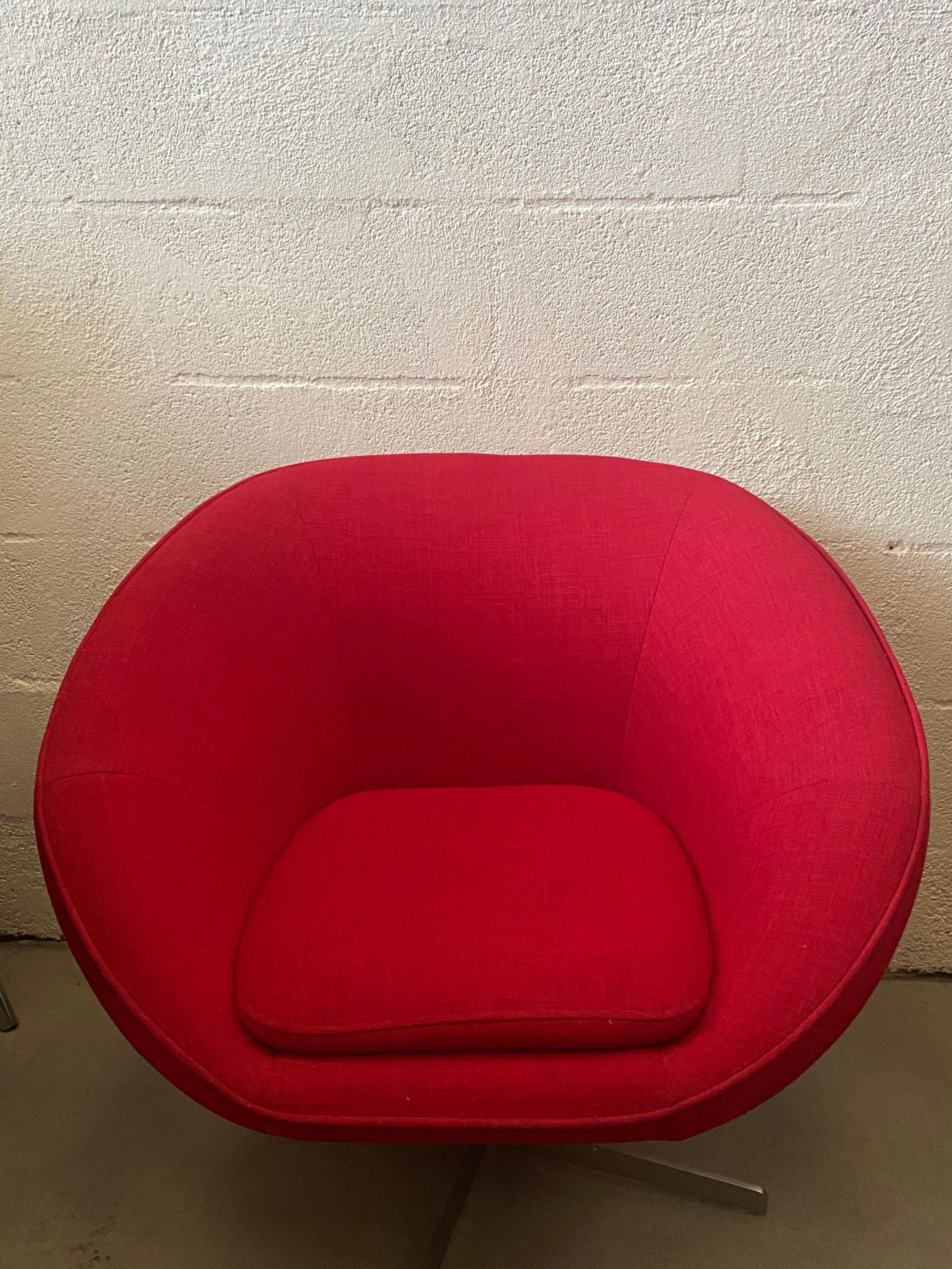 Swivel chair