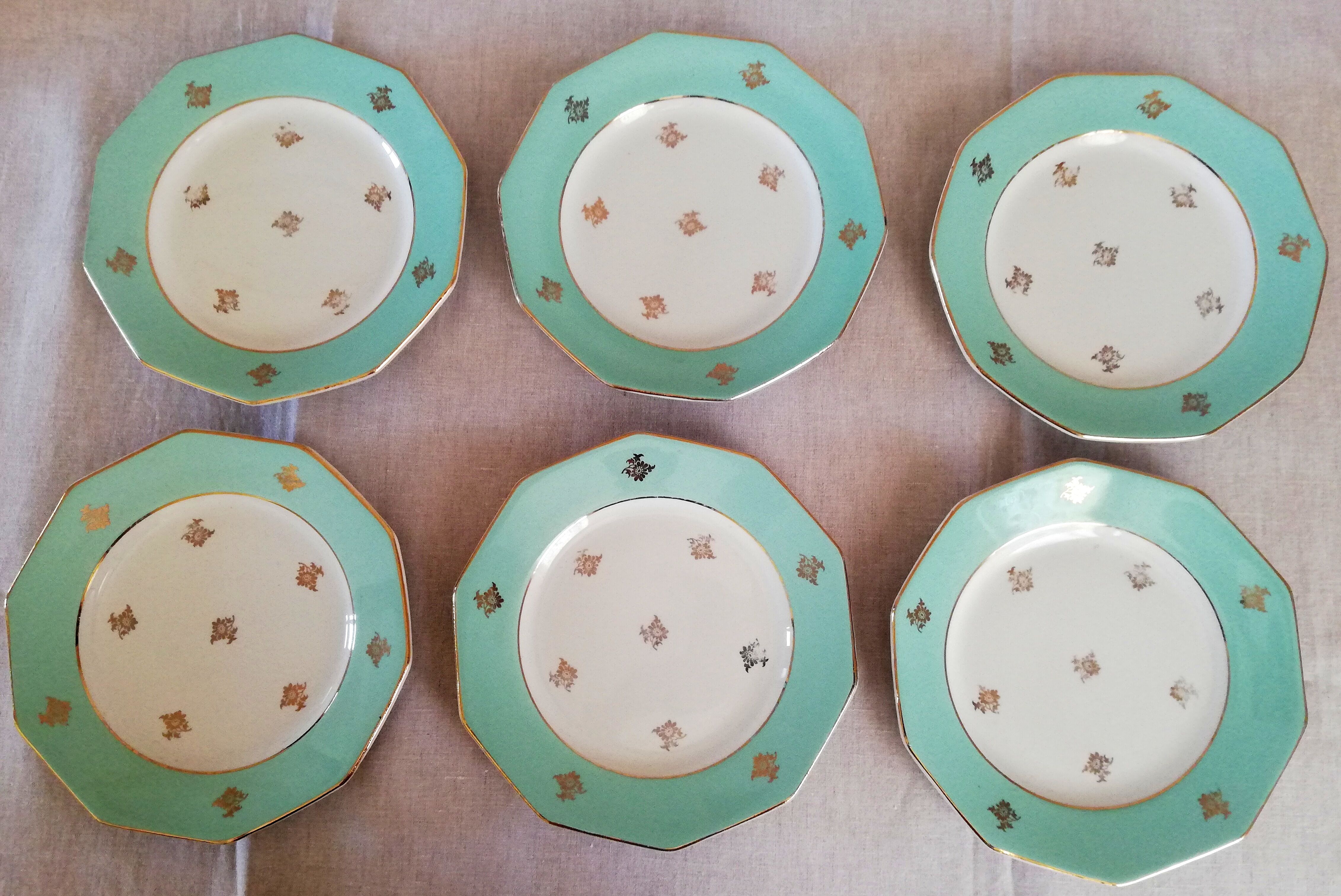 Wolf Mill dessert service