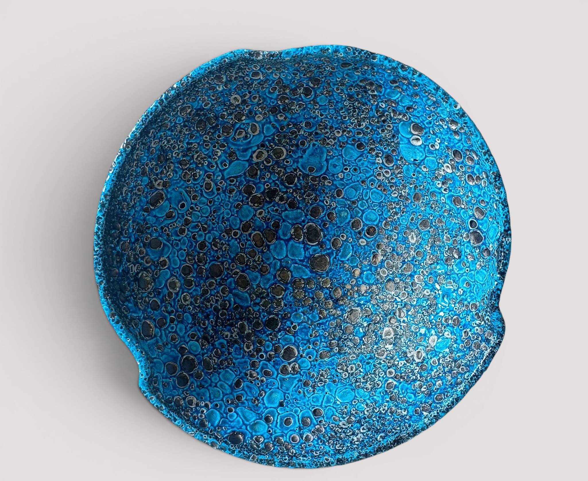 Turquoise ceramic fruit bowl by Charles Cart Vallauris, circa the 1960s.